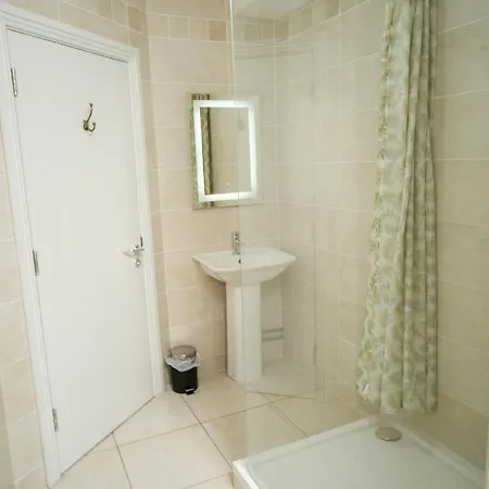 The فندق مبيت وإفطار 3*