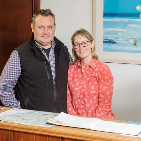 The فندق مبيت وإفطار 3*