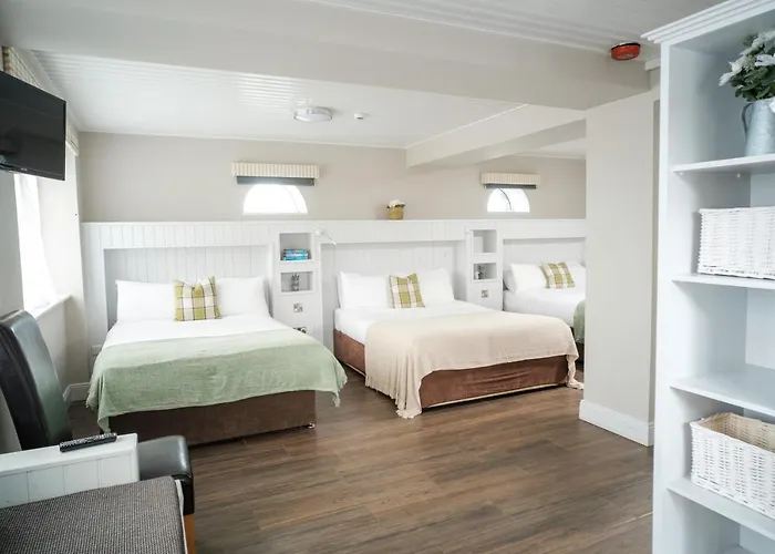 Bed & Breakfast The 3*